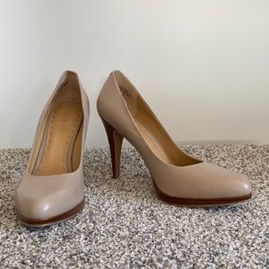 Nine West heels - like new.